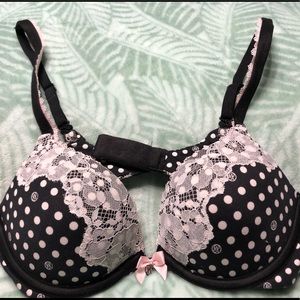 Victoria Secret Body By Victoria Push-Up Bra